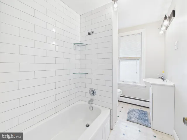 $299,999 | 220 North Bradford Street, Dover, DE 19904