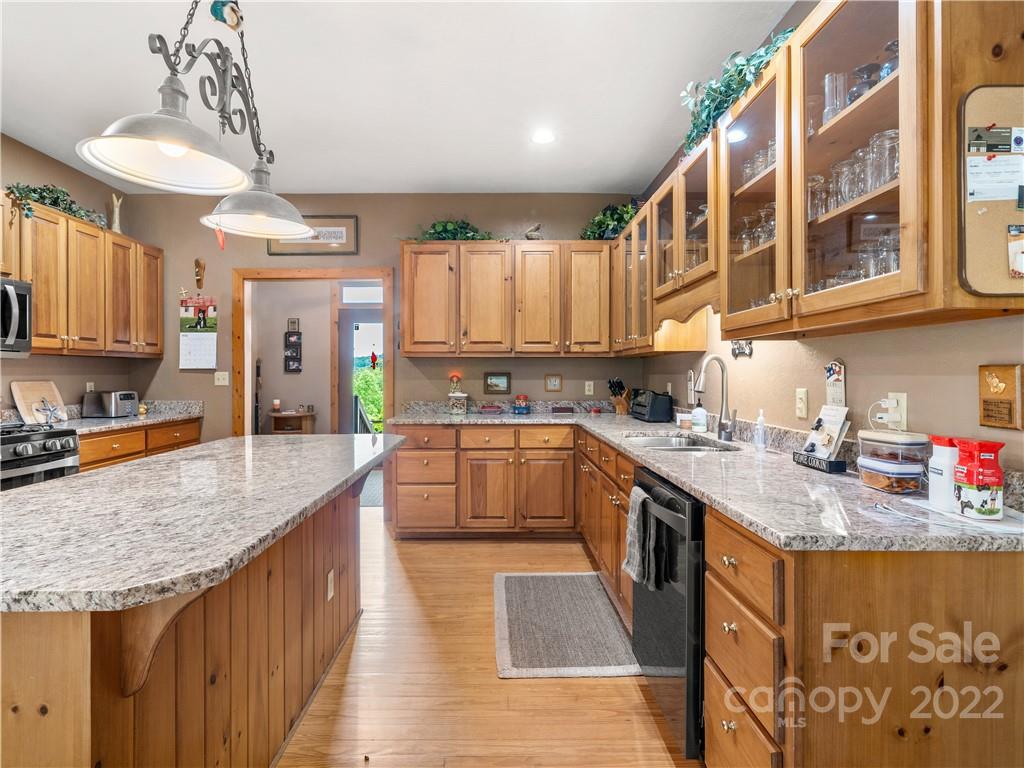 283 Ladd Ridge Road Rosman, NC 28772 - Photo 33 of 48 Gallery Image 33