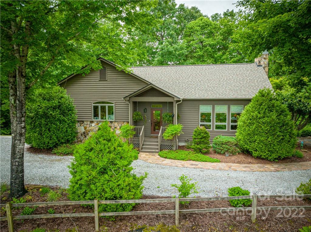 283 Ladd Ridge Road Rosman, NC 28772 - Photo 5 of 48 Gallery Image 5