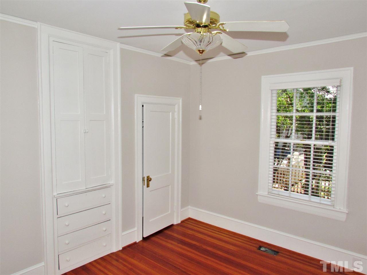 513 Dixie Trail Raleigh, NC 27607 - Photo 14 of 25