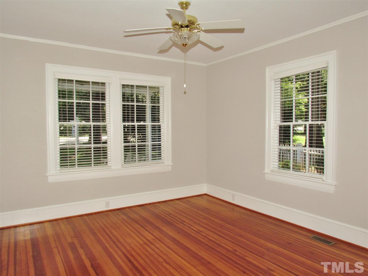 513 Dixie Trail Raleigh, NC 27607 - Photo 17 of 25