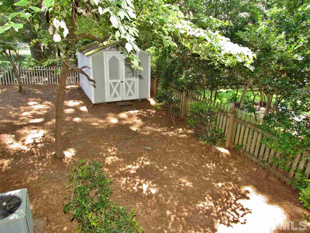 513 Dixie Trail Raleigh, NC 27607 - Photo 23 of 25