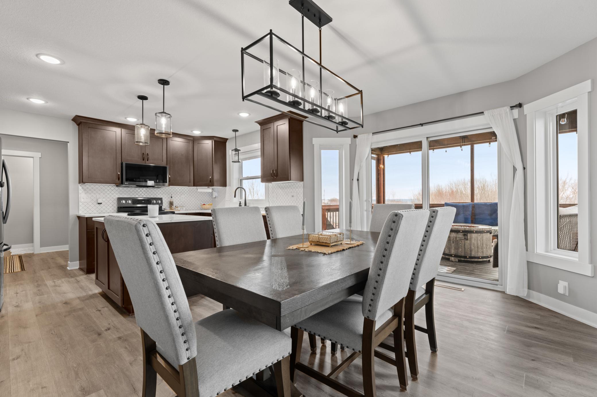 6364 Sunset Hill Place Northwest Rochester, MN 55901 - Photo 3 of 43