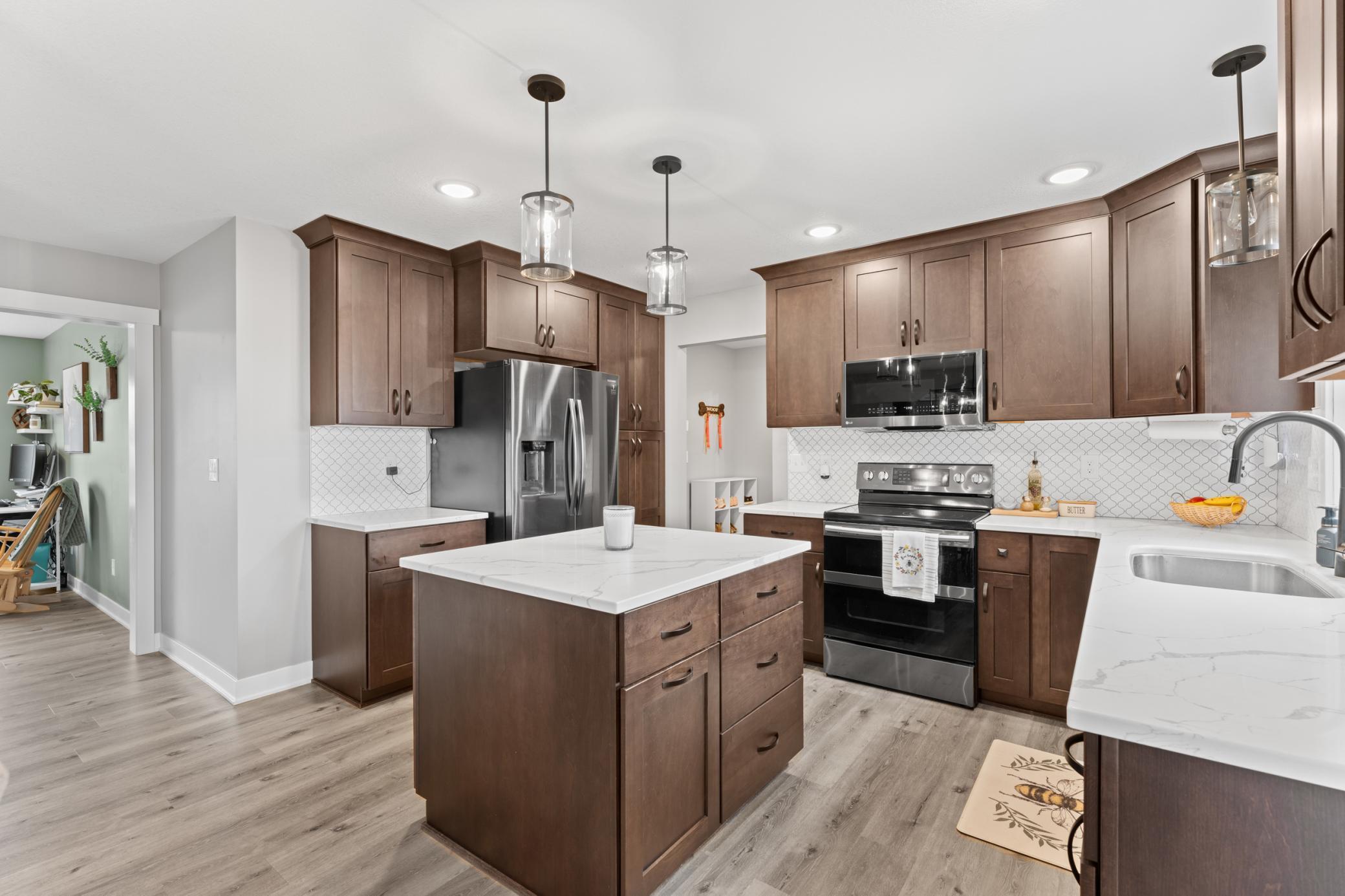 6364 Sunset Hill Place Northwest Rochester, MN 55901 - Photo 7 of 43