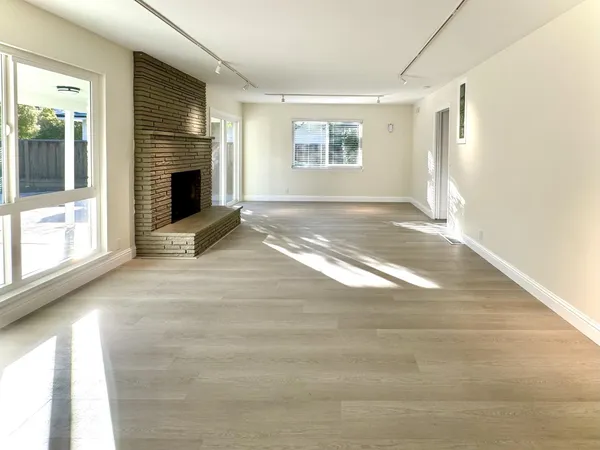 $8,000 | 673 Georgia Avenue, Palo Alto, CA 94306
