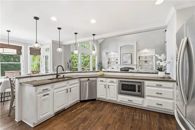 $1,135,000 | 5124 Parkwood Oaks Lane, Smyrna, GA 30126