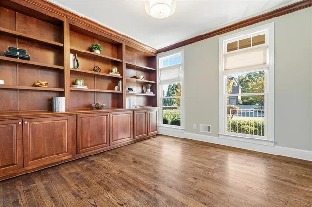 $1,135,000 | 5124 Parkwood Oaks Lane, Smyrna, GA 30126