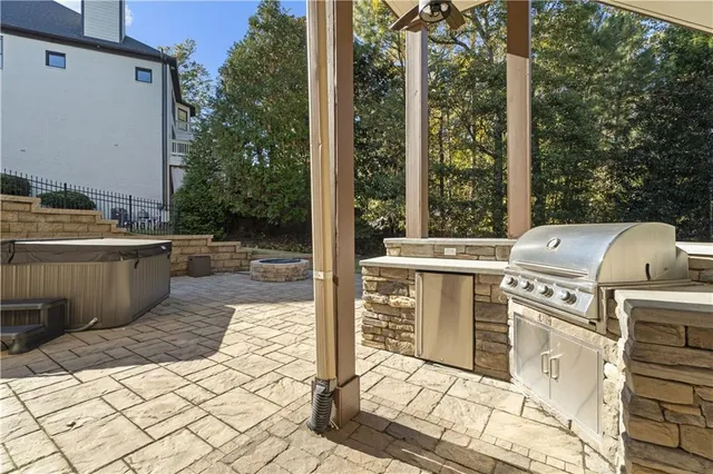 $1,135,000 | 5124 Parkwood Oaks Lane, Smyrna, GA 30126