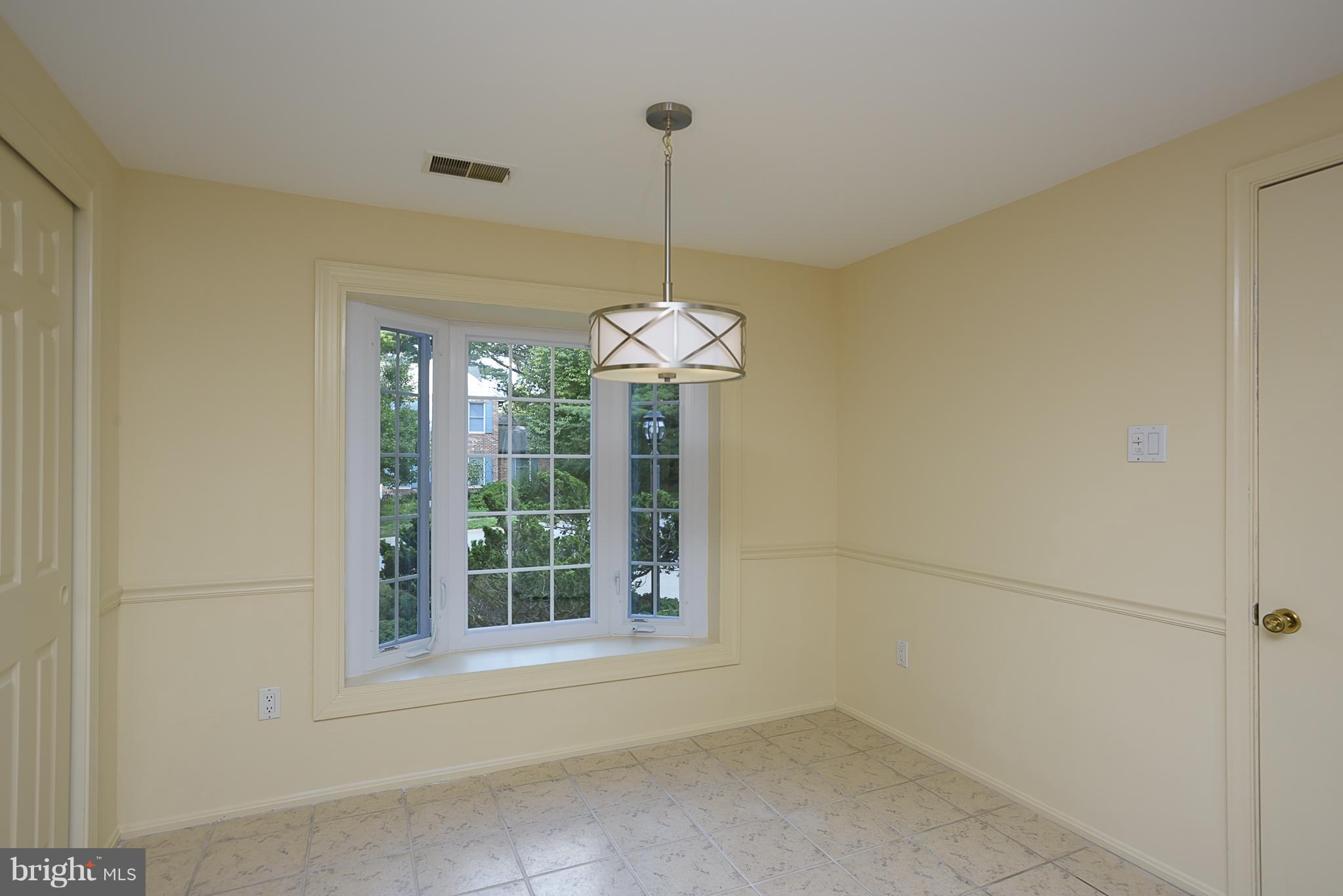 6094 Loventree Road Columbia, MD 21044 - Photo 12 of 30 Interior (General)