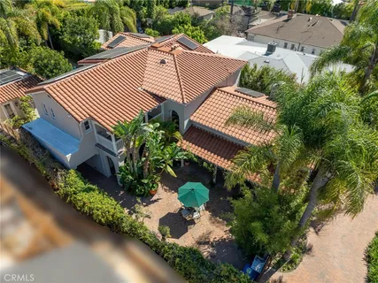 $2,875,000 | 112 Highland Avenue, Hancock Park, CA 90036