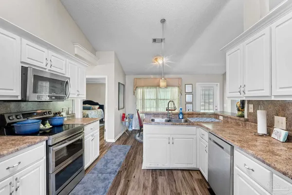 $320,000 | 446 Turnberry Road, Cantonment, FL 32533