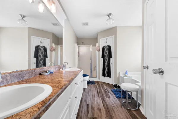 $320,000 | 446 Turnberry Road, Cantonment, FL 32533