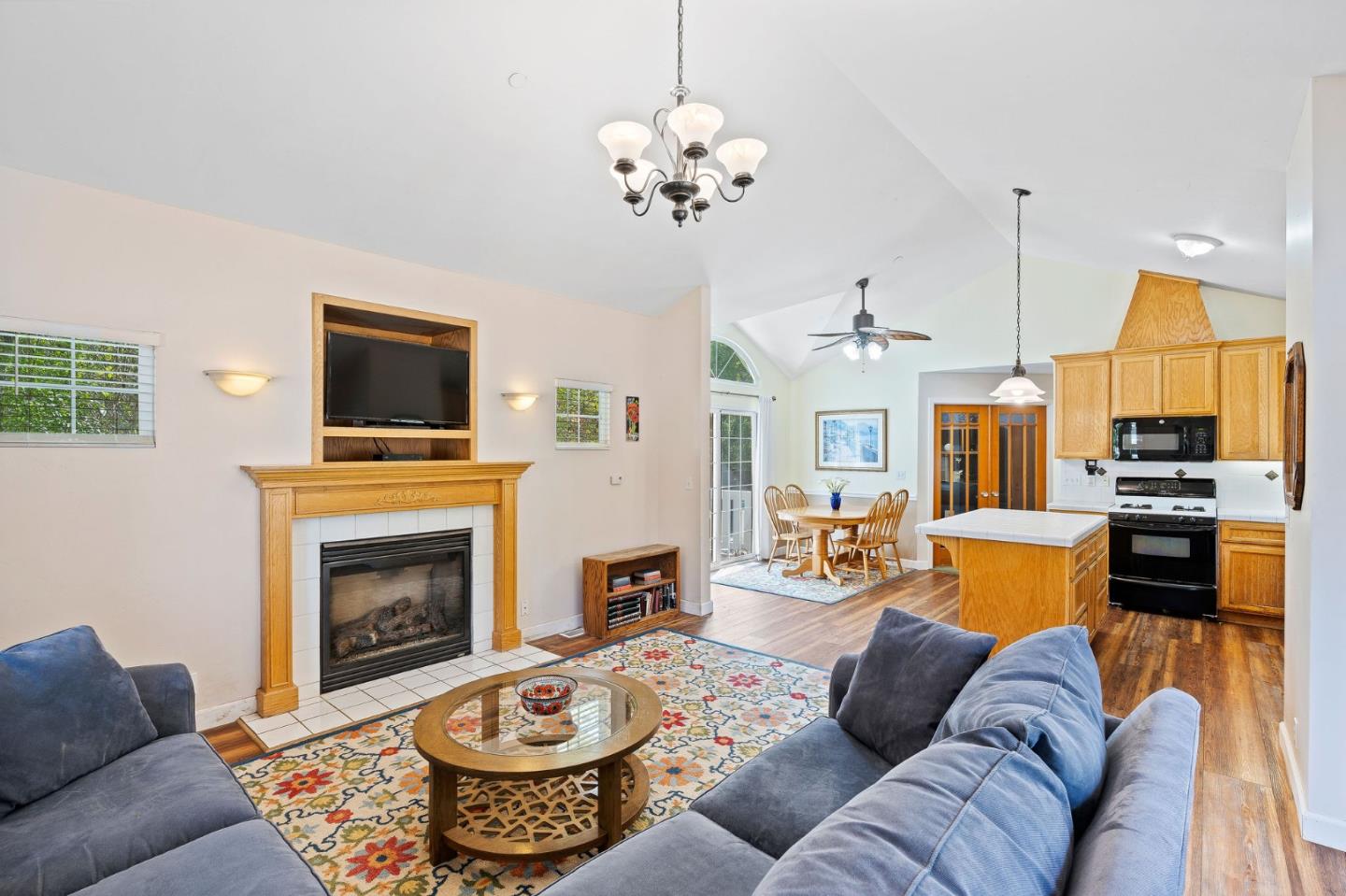 353 Hames Road Watsonville, CA 95076 - Photo 8 of 33 Gallery Image 8