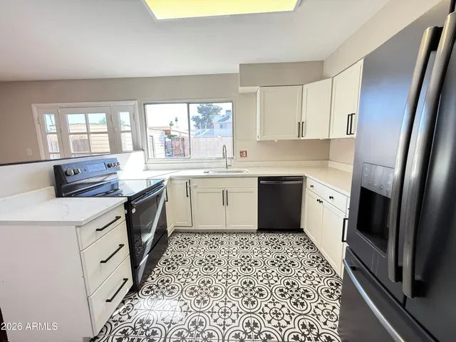 $1,800 | 1234 East Baker Drive, Tempe, AZ 85282