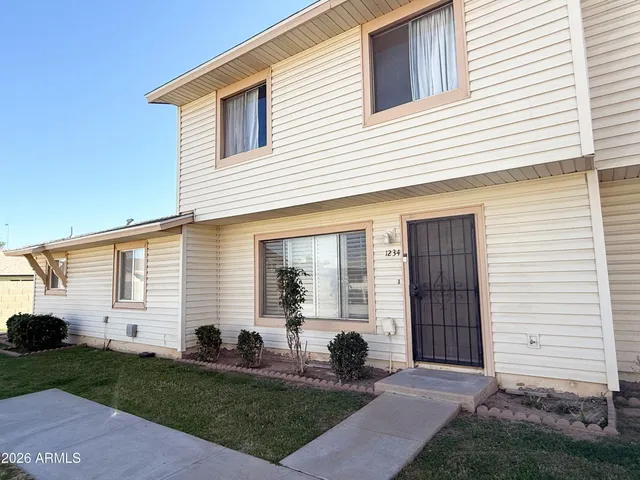 $1,800 | 1234 East Baker Drive, Tempe, AZ 85282