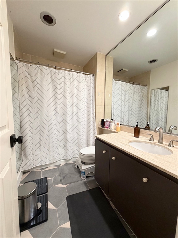 416 Commonwealth Avenue, Unit 408 Boston, MA 02215 - Photo 15 of 34