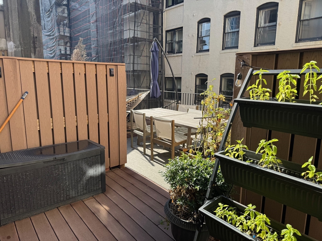 416 Commonwealth Avenue, Unit 408 Boston, MA 02215 - Photo 20 of 34