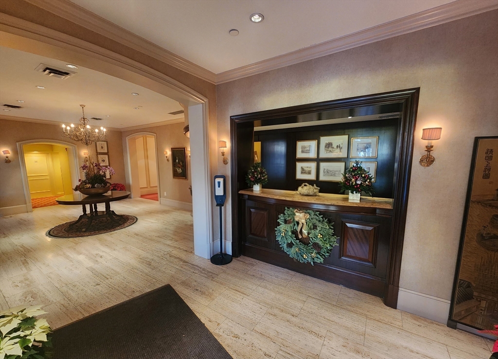 416 Commonwealth Avenue, Unit 408 Boston, MA 02215 - Photo 2 of 34