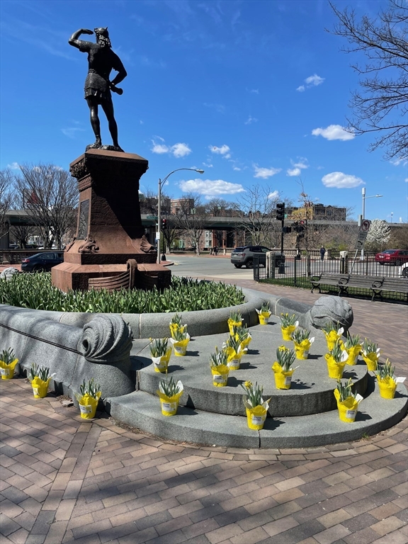 416 Commonwealth Avenue, Unit 408 Boston, MA 02215 - Photo 32 of 34