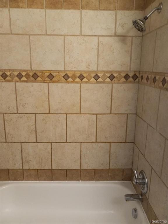 41 Maple Street River Rouge, MI 48218 - Photo 14 of 16