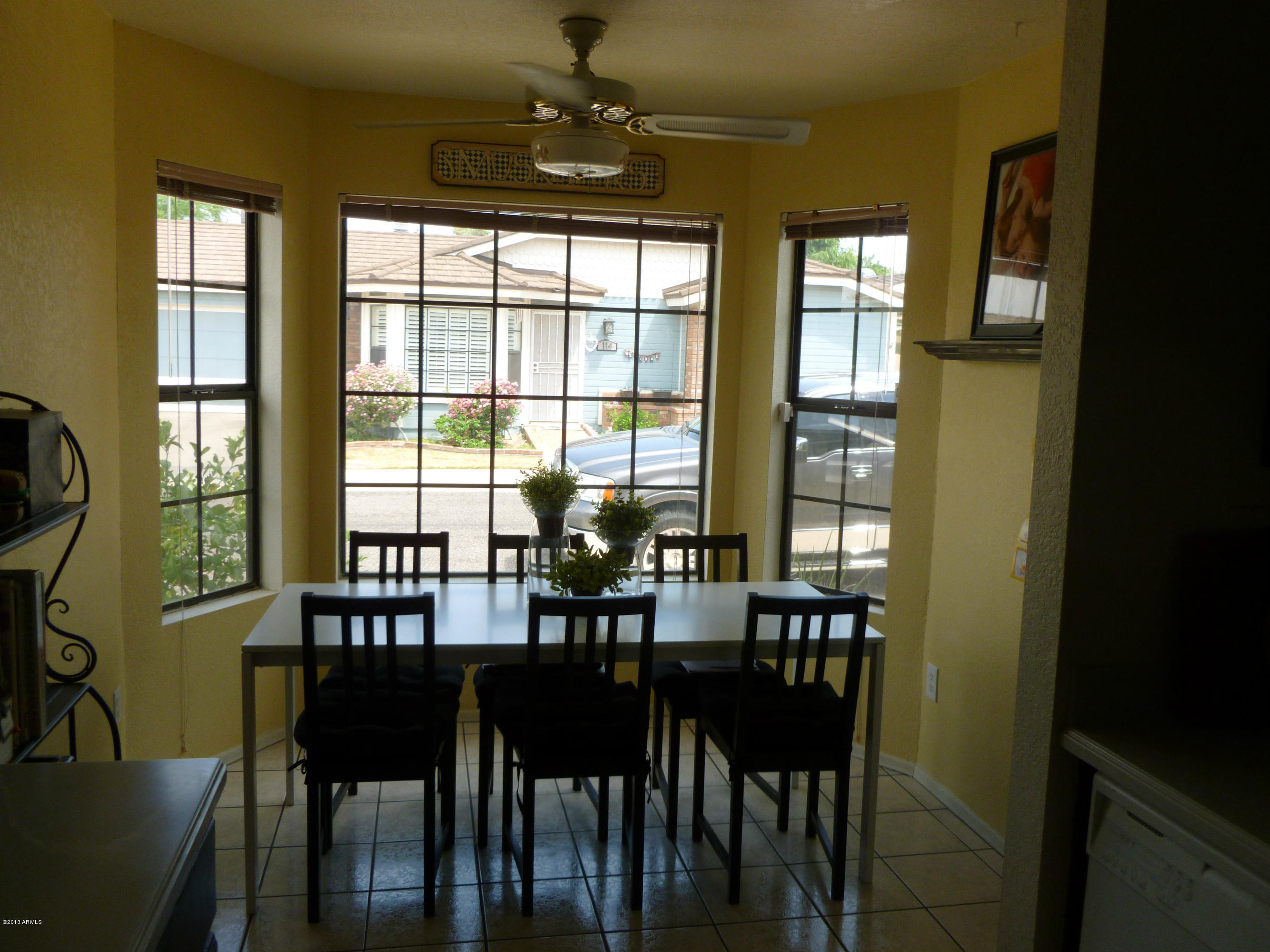 115 East Danbury Road Phoenix, AZ 85022 - Photo 9 of 21 Hazelwood & Barnett 029