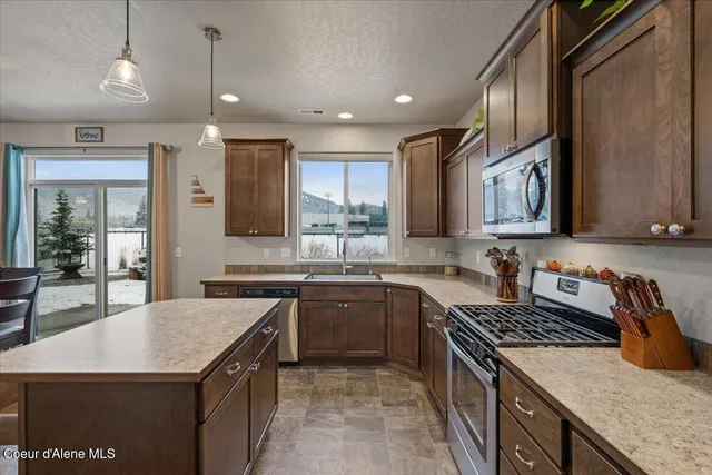 $710,000 | 6891 Christine Street, Rathdrum, ID 83858