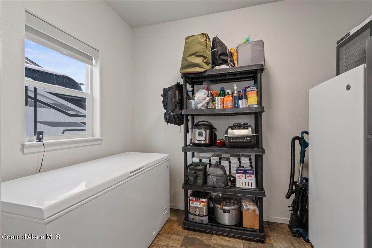 6891 Christine Street Rathdrum, ID 83858 - Photo 23 of 54 27-Pantry