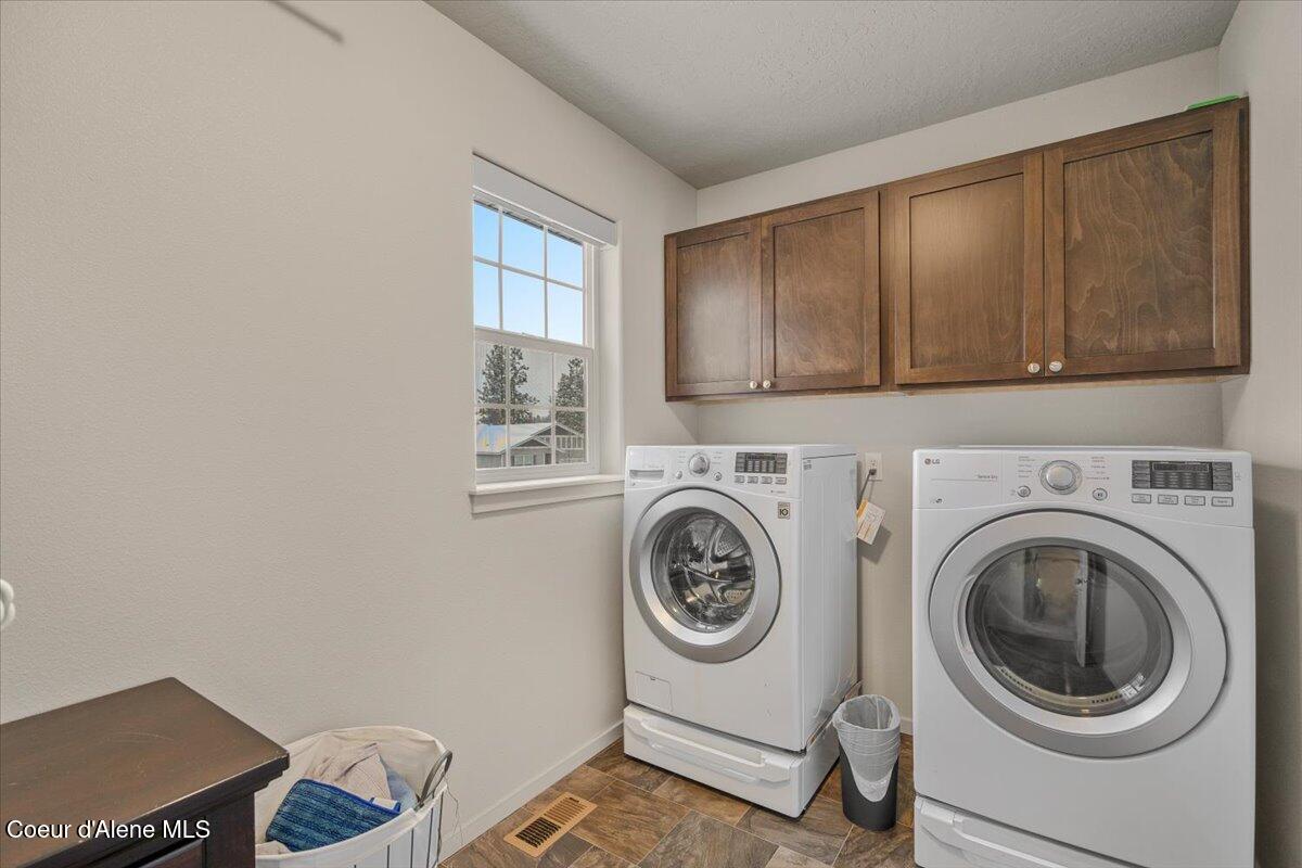 6891 Christine Street Rathdrum, ID 83858 - Photo 40 of 54 44-Laundry