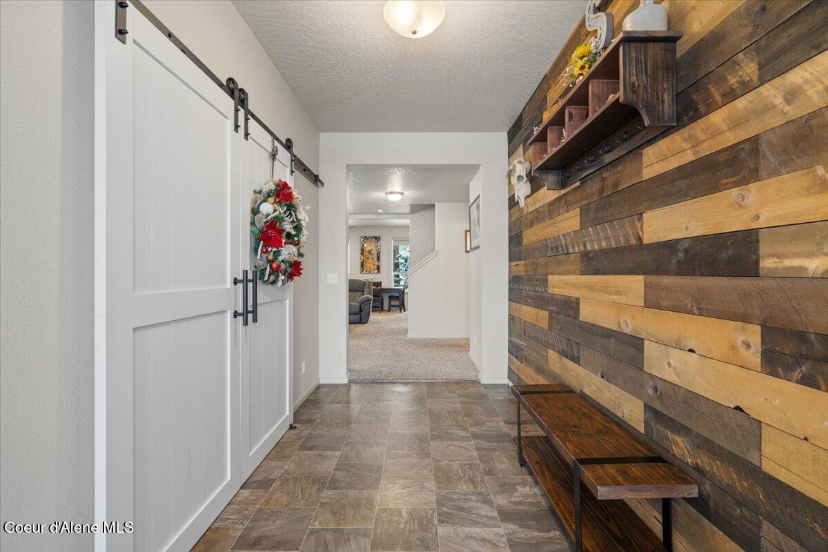 6891 Christine Street Rathdrum, ID 83858 - Photo 8 of 54 12-Foyer