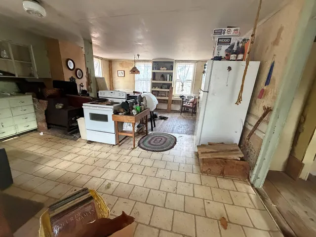 $222,600 | 489 Back Road, Skowhegan, ME 04976