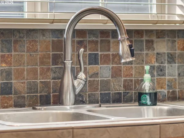 $318,000 | 8139 Northeast Rockne Way, Hillsboro, OR 97006