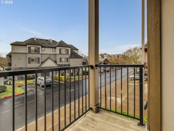 $318,000 | 8139 Northeast Rockne Way, Hillsboro, OR 97006