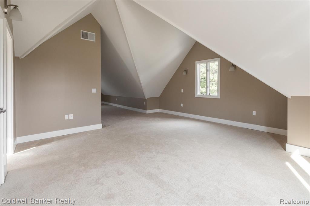 8315 Hilton Road Brighton, MI 48114 - Photo 31 of 43
