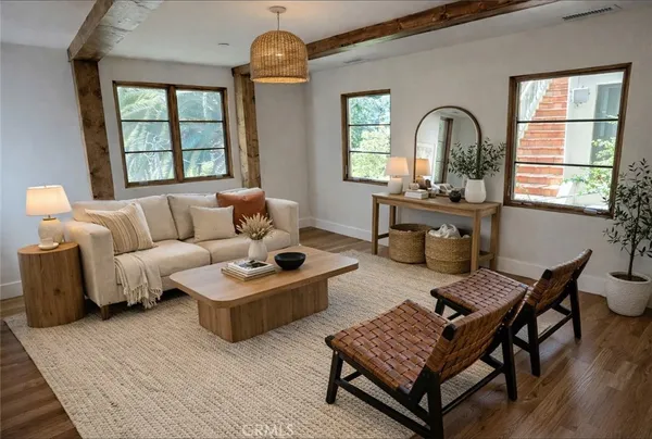 $4,750 | 3815 1/2 Tracy Street, Los Angeles, CA 90027