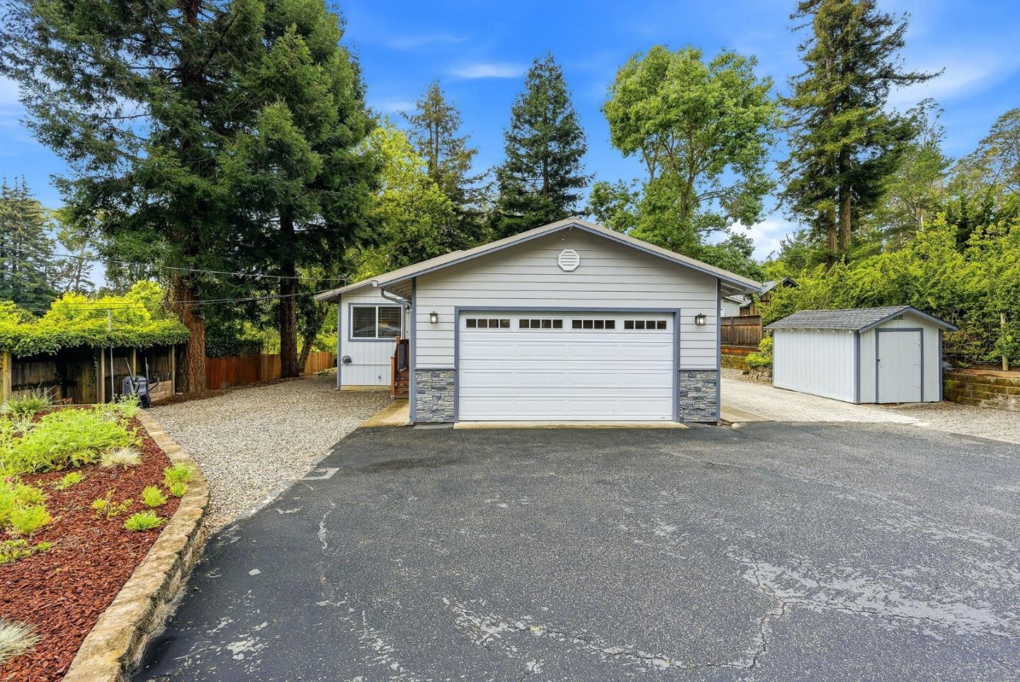 769 Calabasas Road Watsonville, CA 95076 - Photo 12 of 46 Gallery Image 12