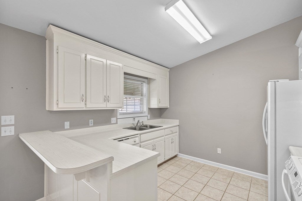 218 Spyglass Road Dothan, AL 36305 - Photo 17 of 32 Gallery Image 17