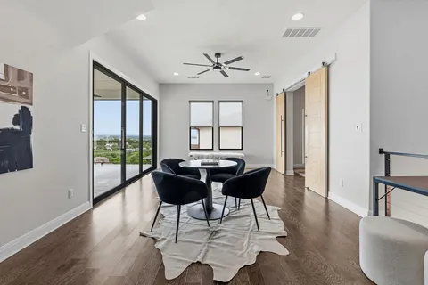 $1,399,000 | 2414 Sunset Vista Circle, Unit 32, Spicewood, TX 78669
