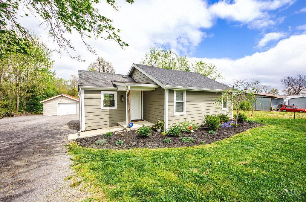 4756 Stubbs Road Middletown, OH 45042 - Photo 2 of 41