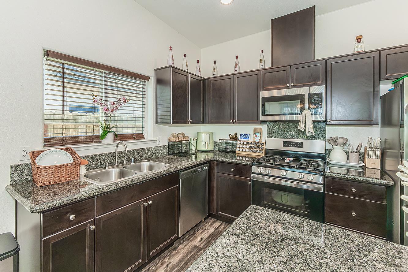 534 Palermo Street Madera, CA 93637 - Photo 10 of 30