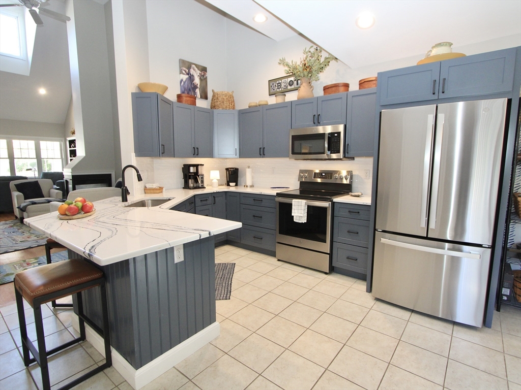 2 Explorers Way, Unit 2 Holden, MA 01520 - Photo 7 of 20 Gallery Image 7