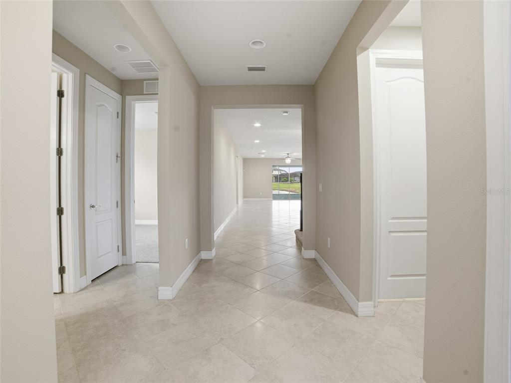 13910 Galway Sand Road Riverview, FL 33579 - Photo 4 of 42