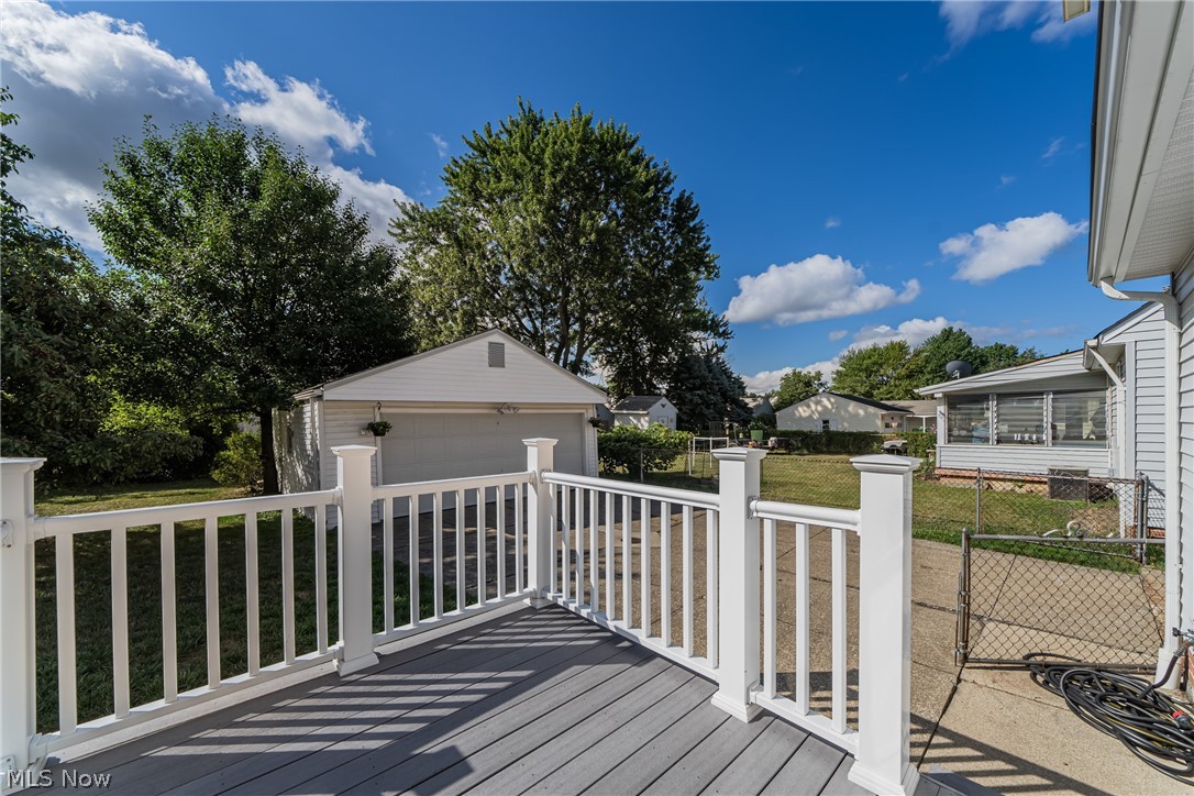30022 Warren Road Wickliffe, OH 44092 - Photo 30 of 33 Deck