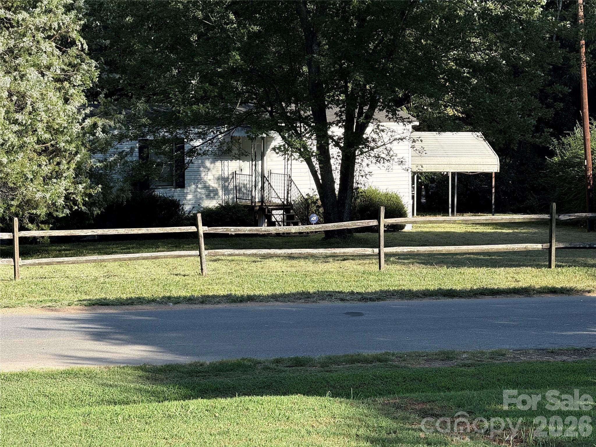 3904 Parkay Place Charlotte, NC 28214 - Photo 1 of 1 a view of a park