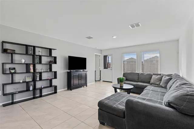 $1,995 | 14004 Gaskin Street, Pilot Point, TX 76258