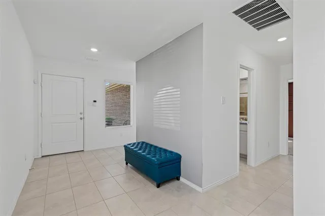 $2,100 | 14004 Gaskin Street, Pilot Point, TX 76258