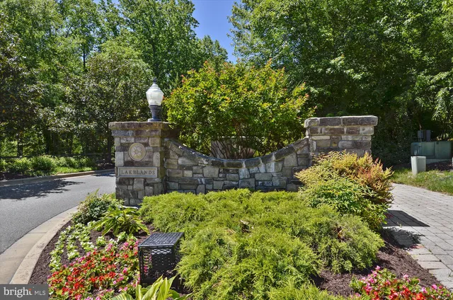 $1,099,900 | 664 Lake Varuna Mews, Gaithersburg, MD 20878