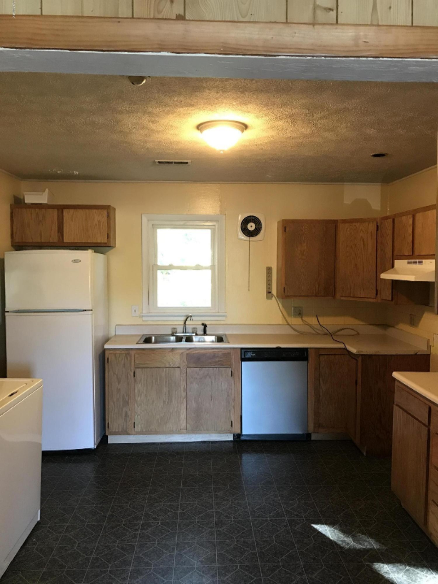 5988 Johnson Road Coloma, MI 49038 - Photo 3 of 13 Kitchen
