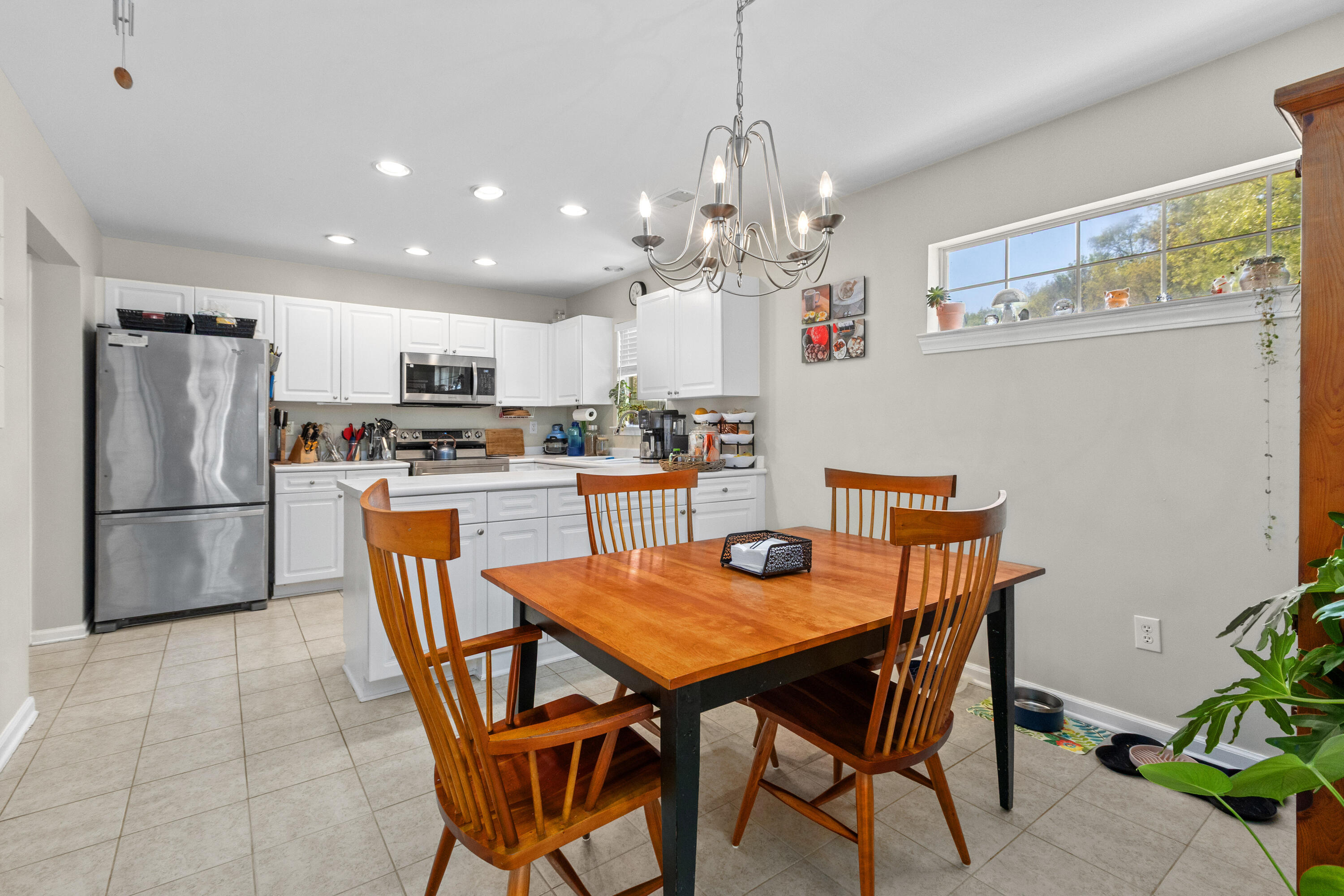 3172 Queensgate Way Mount Pleasant, SC 29466 - Photo 15 of 55 3172QueensgateWay-CasaVerdeMediaLLC21