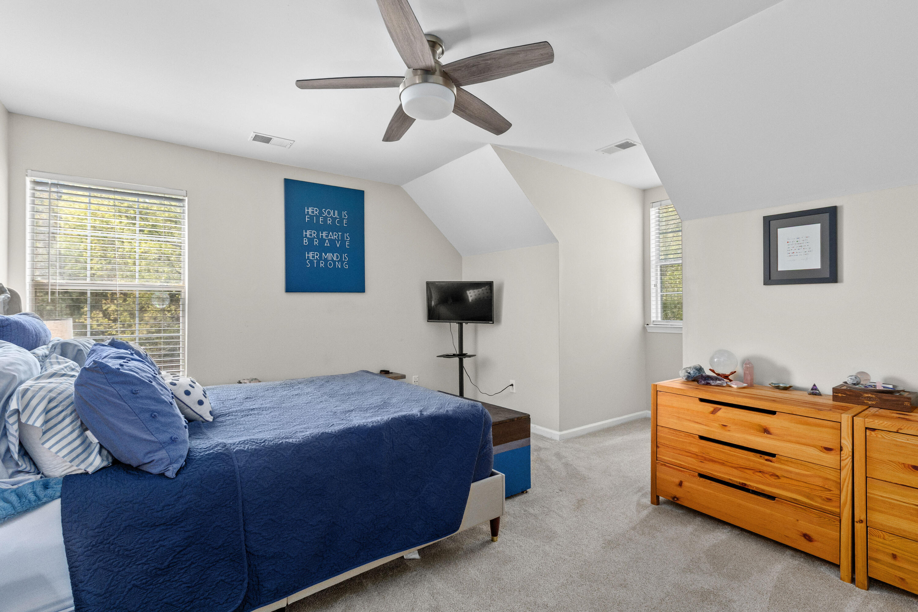 3172 Queensgate Way Mount Pleasant, SC 29466 - Photo 25 of 55 3172QueensgateWay-CasaVerdeMediaLLC24