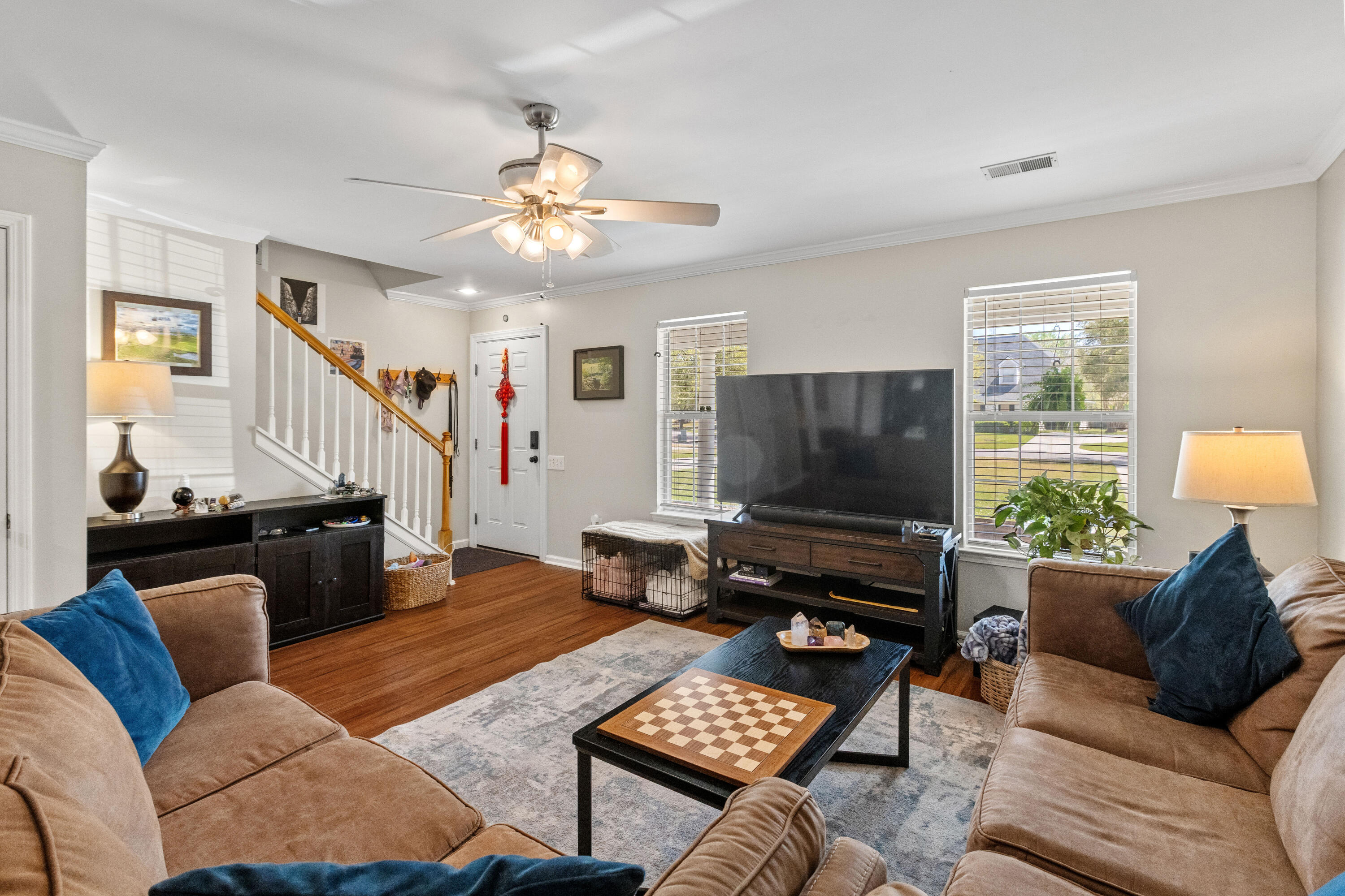 3172 Queensgate Way Mount Pleasant, SC 29466 - Photo 8 of 55 3172QueensgateWay-CasaVerdeMediaLLC8